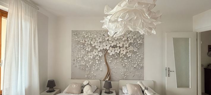 Spacious 95 sqm newly renovated vacation home with breathtaking views Hotels in Menaggio
