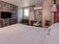 Ibis Lyon Sud Chasse-Sur-Rhône Hotels in Isere