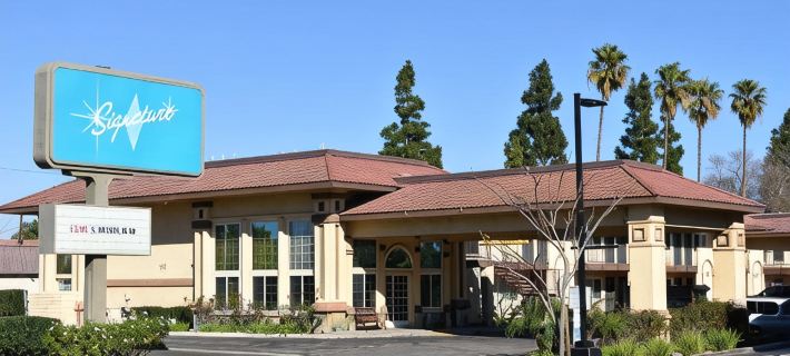 Signature Anaheim Maingate Hotels in Anaheim