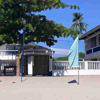 Baie Benie Beach Resort Hotel Exterior