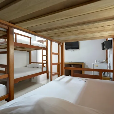 Hotel Monarca