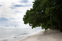 Serenity Sands Island Glamping - Beach