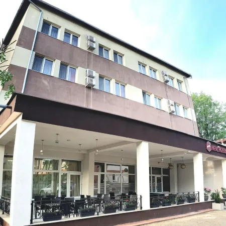 Hotel New