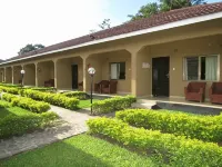 Silver Sands Holiday Resort فنادق في ساليما