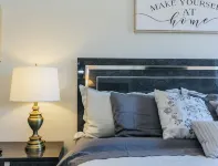 K's Cozy Condo -Mins. to Beach, Trails, Shops, Skiing. Walk to restaurants, bar. - balcony