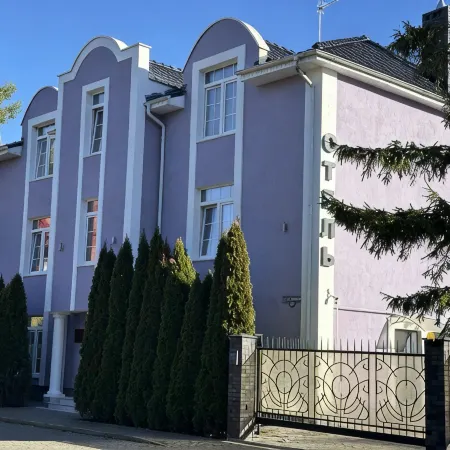 Votre Maison Hotel