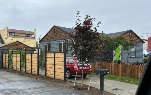 Newly Remodeled Charming Cozy 3-bedroom house in Anchorage with WiFi - 방갈로