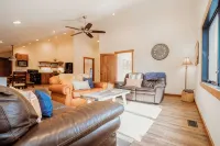 House on the Hill – Your Perfect Getaway in Hill City, South Dakota - 3 tähden