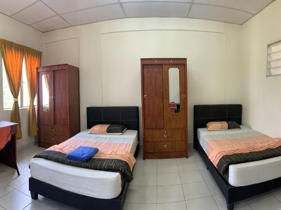 RAILWAY HOSTEL