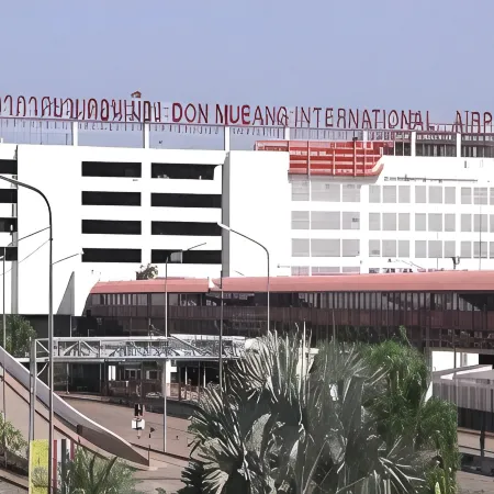 DMK Don Mueang Airport Guest House