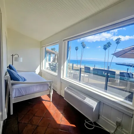 Casablanca Inn on the Beach