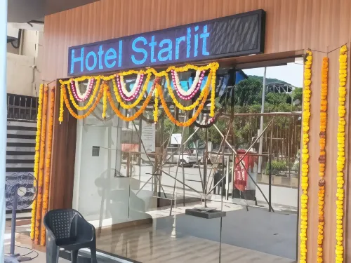 Hotel Starlit - 2-Star