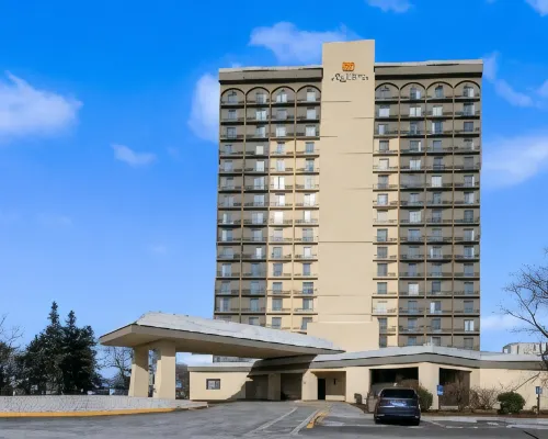 Bloom Hotel Hotels in Bloomington