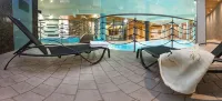 Galaxy Hotel - ที่มีสระว่ายน้ำ