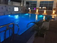 Forever Hotel & Suites - Pool