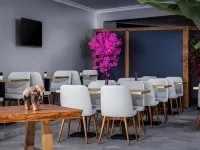 SH HOTEL BUSINESS Hotels near Karsiyaka