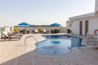 فندق وندر بالاس قطر - مسبح على السطح