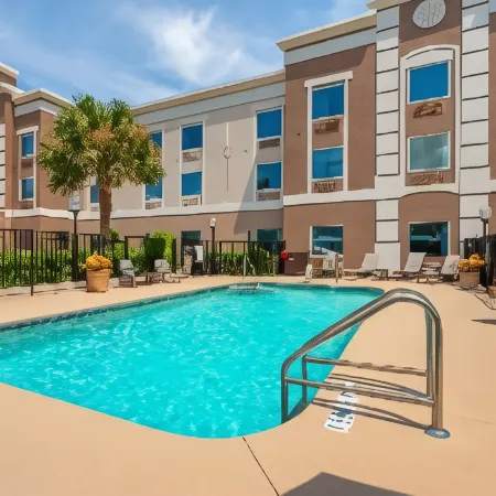 Comfort Inn & Suites Wildwood - the Villages