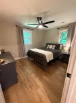 Highly Rated Cabin in DuPont State Forest Between Brevard & Hendersonville - 4-Star