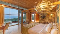 Luxury Villa, In House Spa & Gym, Hotel-size Pool, Event Tent, Chef Included - Gym