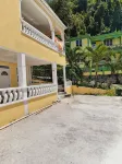 Air Conditioned House With Garden and Ocean Views For Family And Adventure