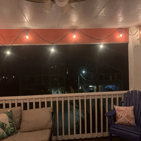 Your Seaside Escape just 2 blocks from beach