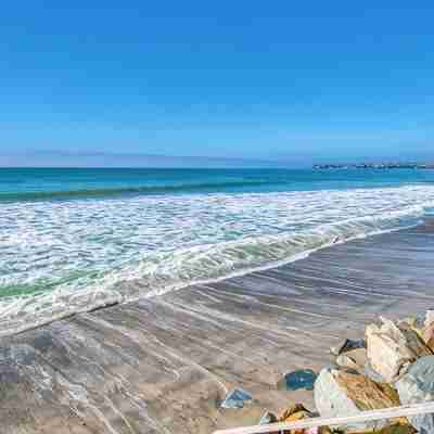 35679 Beach Rd Ocean Front Newly Remodeled 2025 Dana Point Permit STR14-0101 Fitness & Recreational Facilities