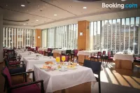 Senator Parque Central - breakfast