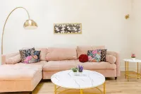 Luxe Modern Hideaway in Downtown Decatur - 1BR 1BA - Wifi