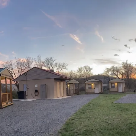 Canal Cabins