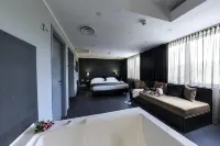 Best Western JFK Hotel - Phòng tập thể hình
