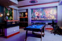 Stylish family friendly, 5 suites near Disney! - Private Pools