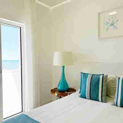 Beachfront Apartment in Quarteira | SAL Rooms