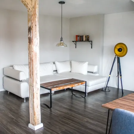 EXCLUSIVE 2 BR. Top floor apartment in a great location!