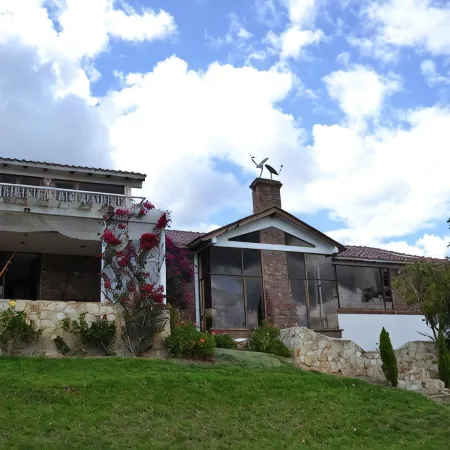 Miravalle Suites