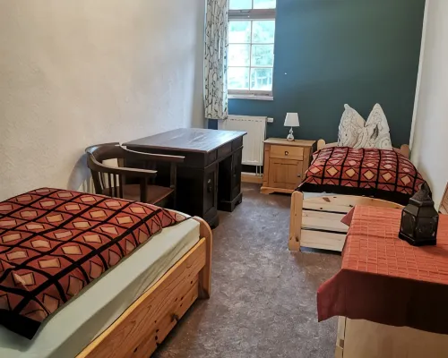 Quiet vacation apartment in a manor house, 5 minutes from the park Hotels in Eichsfeld
