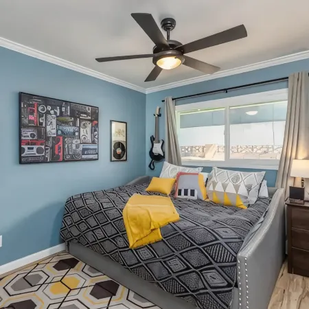 Heated Pool/Hot tub in heart of Tempe/ASU/Scottsdale
