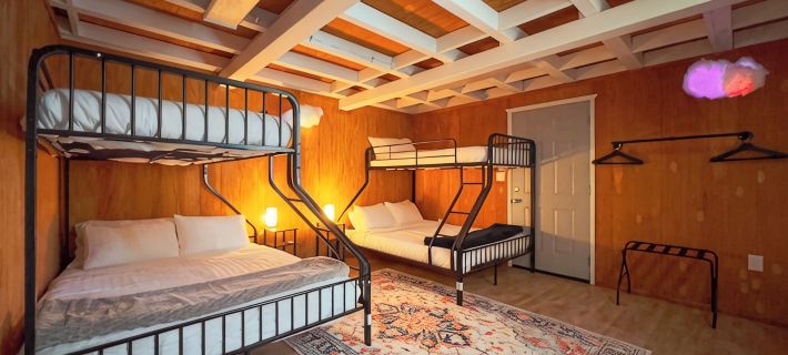 Family Fun with Game Room & King Bed near Monterey Aquarium, Laguna Seca Hotels in Salinas