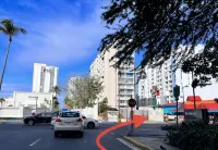 Fully Remodeled condo a few steps to beach Free parking WiFi - Condos