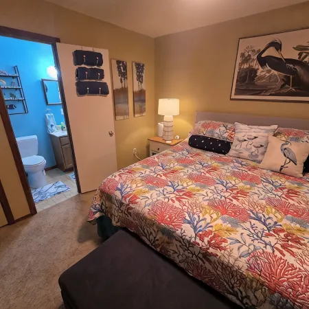 Misty Mare Townhouse - Gorgeous home on Chincoteague Island