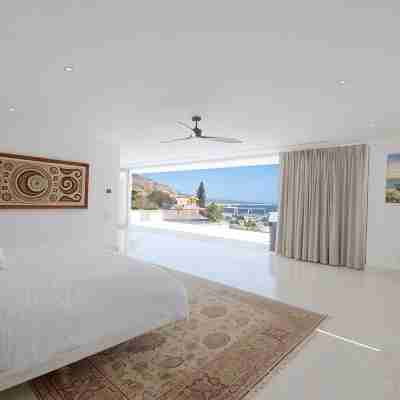 Bayview Villa @ Pedregal Cabo / 6 Bedroom 6.5 Bathrooms Rooms