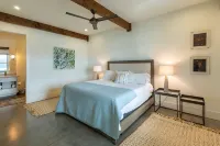 Gorgeous Estate w/180° Views of the Lake and 300+ ft of Waterfront! - Boutique