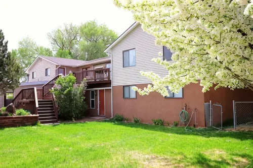 #4 Artsy and Spacious Home in the Heart of Utah - Balkoner