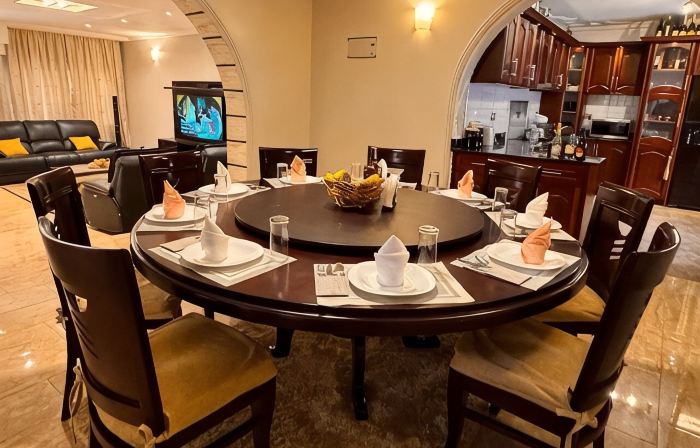 Rwenzori Luxury Suites & Residence