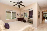 🌟Sun-Kissed Oasis,  Entertainers Dream on the Golf Course⛳ w/ Private Pool 💦 - 4-Star