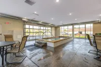 Clubhouse Fully Equipped Apartment -  Ferienwohnungen