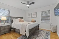 Harmony House 3bd 2bath newly remodeled Gem in peaceful neighborhood. - Bintang 4