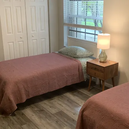 Spacious 3-bed townhouse, walk to Atlantic Ave