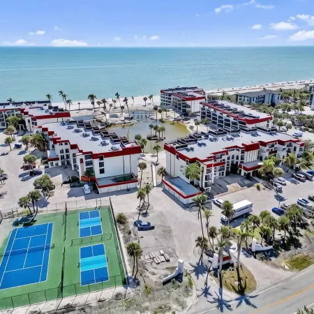 Direct Beach Front/Best View of Gulf Remodeled Pointe Santo E36 Sanibel