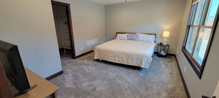 Completely remodeled downtown apartment!  2 large bedrooms! Hotels in Dubuque County